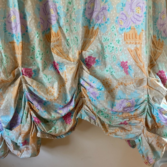 Tina Givens Floral print cotton Sleeveless Dress with Ruched Hem - Picture 7 of 10